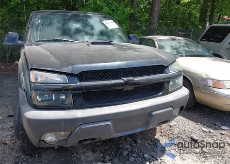 2003 Chevrolet Avalanche 1500 из США, поврежденный, VIN 3GNEC13T23G143547